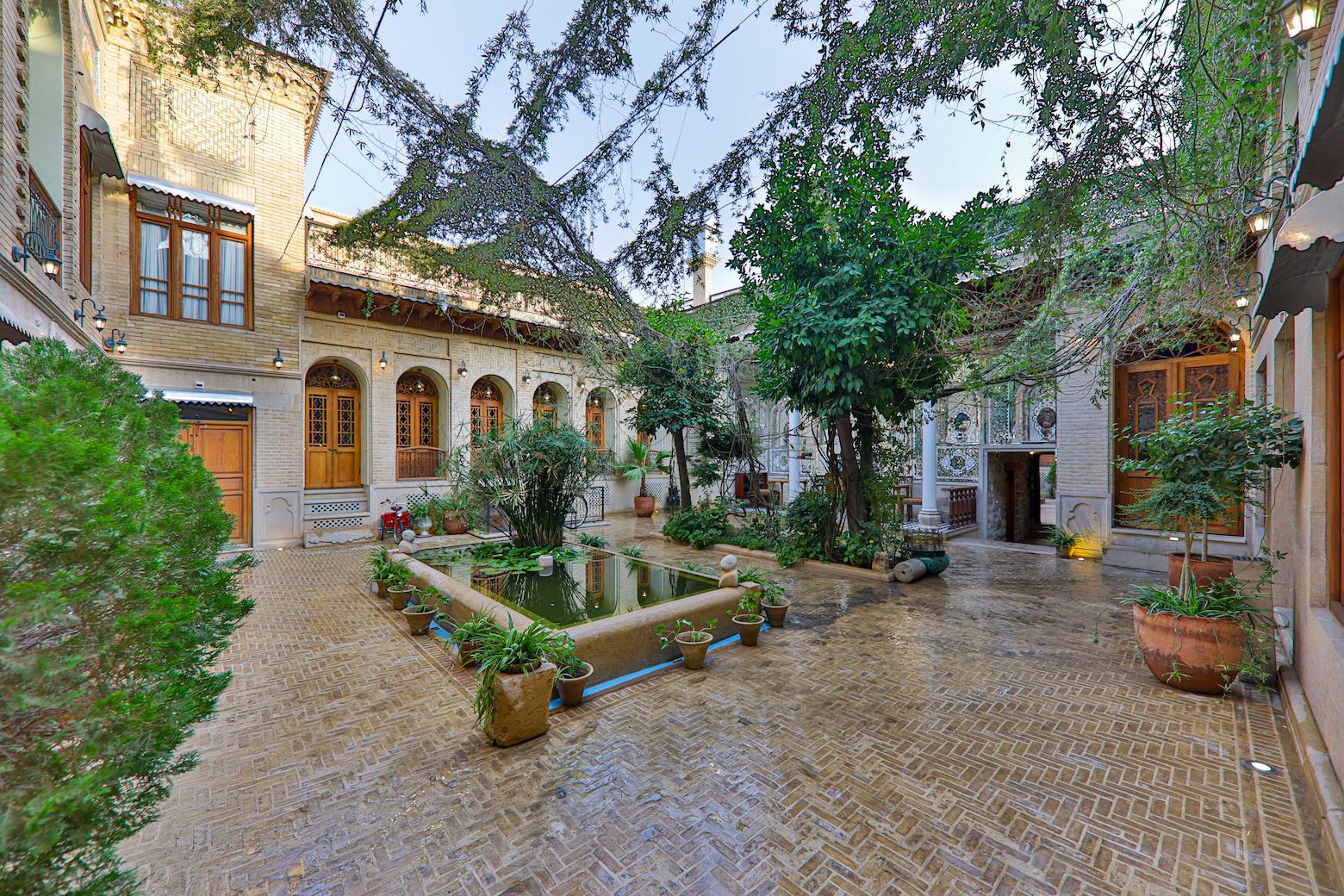 عمارت فرهادی